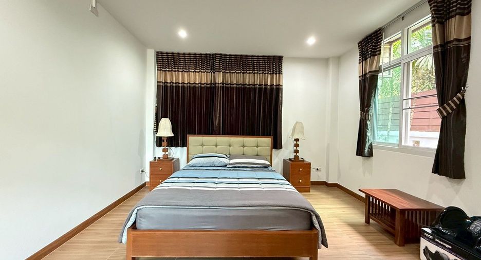 Продажа 4 спальни дом в Mueang Chiang Mai, Чианг Маи
