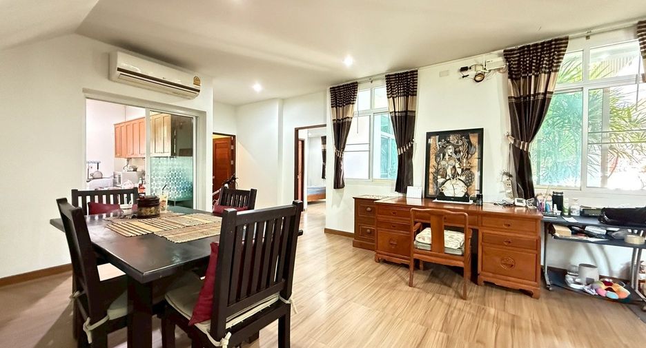 Продажа 4 спальни дом в Mueang Chiang Mai, Чианг Маи