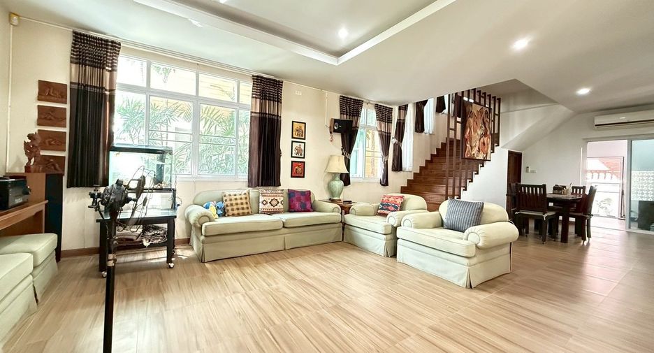 Продажа 4 спальни дом в Mueang Chiang Mai, Чианг Маи