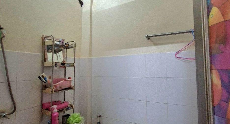 Büro zum Kauf mit 3 Zimmer in Phra Pradaeng, Samut Prakan