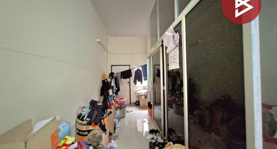 Büro zum Kauf mit 3 Zimmer in Phra Pradaeng, Samut Prakan