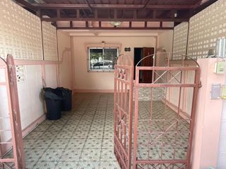 For Rent 2 Bedroom Townhouse In Mueang Chiang Mai