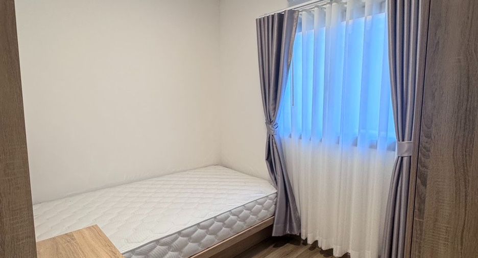 For rent 3 bedrooms house in Mueang Chiang Mai, Chiang Mai