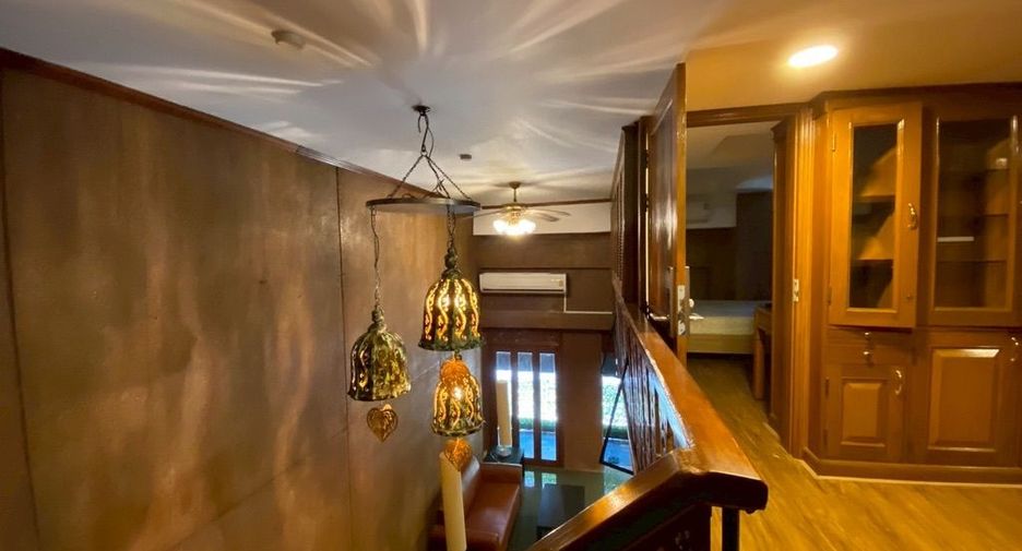 出售 32 卧室 酒店 在 Mueang Chiang Mai, Chiang Mai