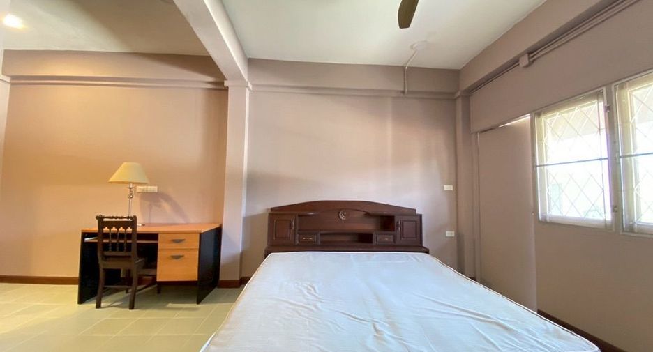 出售 32 卧室 酒店 在 Mueang Chiang Mai, Chiang Mai