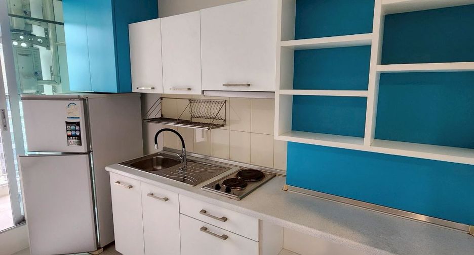 For sale 2 bedrooms condo in Phaya Thai, Bangkok