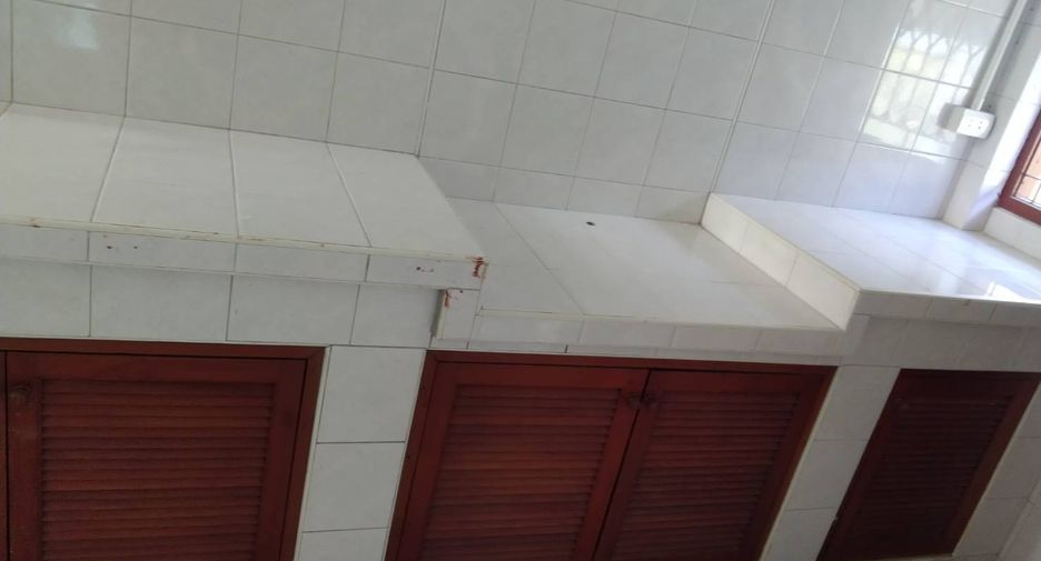 Haus zum Kauf mit 2 Zimmer in Bang Sue, Bangkok