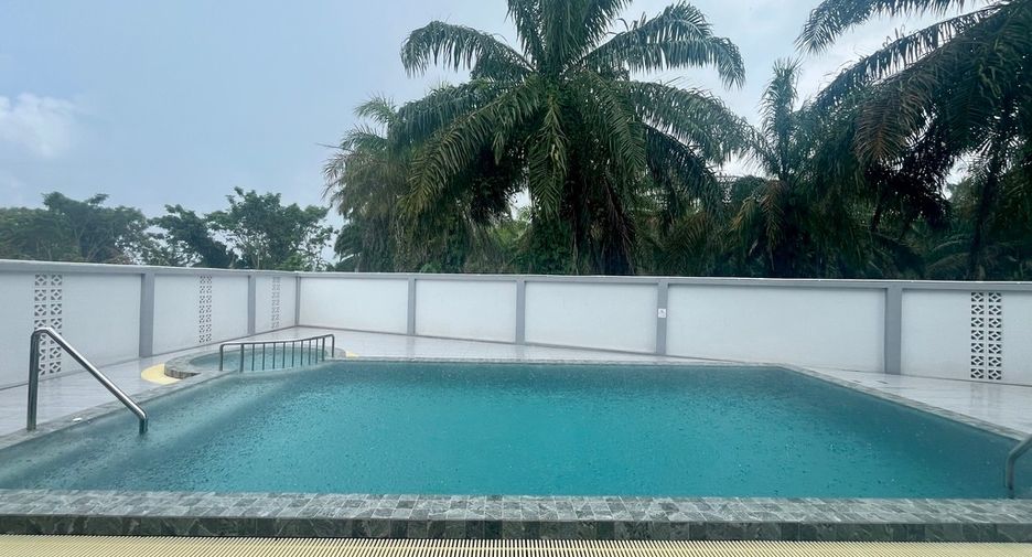 For sale 5 bedrooms villa in Mueang Krabi, Krabi