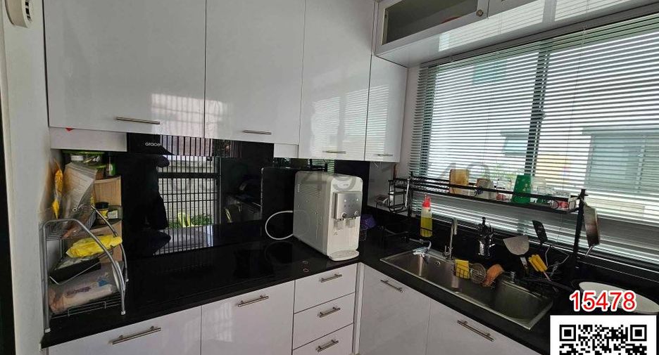 Haus zur Miete mit 3 Zimmer in Bang Sao Thong, Samut Prakan