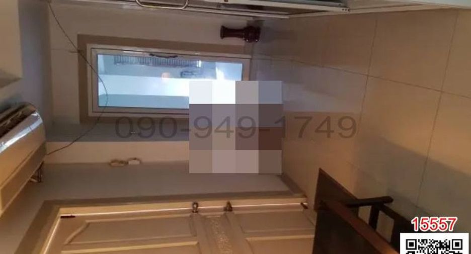 For rent 1 bed townhouse in Khlong Sam Wa, Bangkok