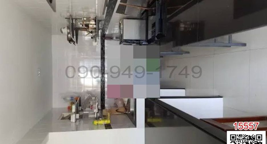 For rent 1 bed townhouse in Khlong Sam Wa, Bangkok