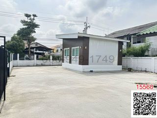 For rent 7 bedrooms retail Space in Bang Na, Bangkok