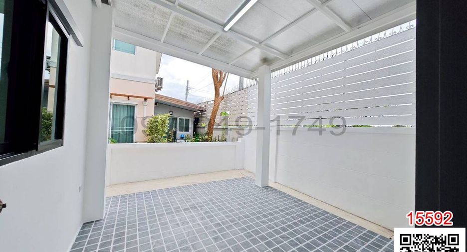 For sale 3 bedrooms condo in Lat Krabang, Bangkok