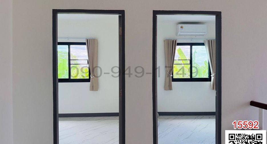 For sale 3 bedrooms condo in Lat Krabang, Bangkok