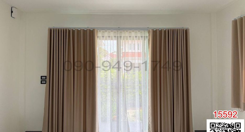 For sale 3 bedrooms condo in Lat Krabang, Bangkok