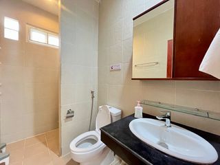 Продажа 4 спальни дом в Муанг Краби, Краби