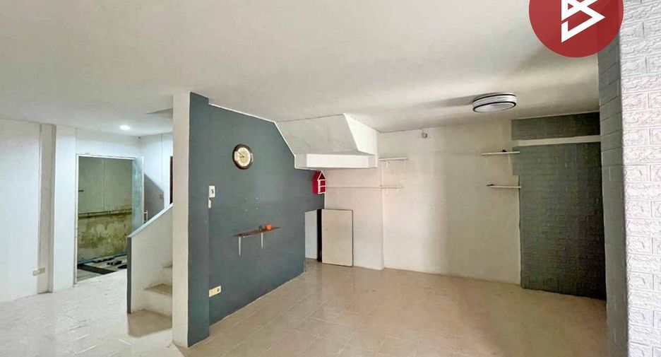 À vendre 3 chambres maison de ville à Bang Len, Nakhon Pathom