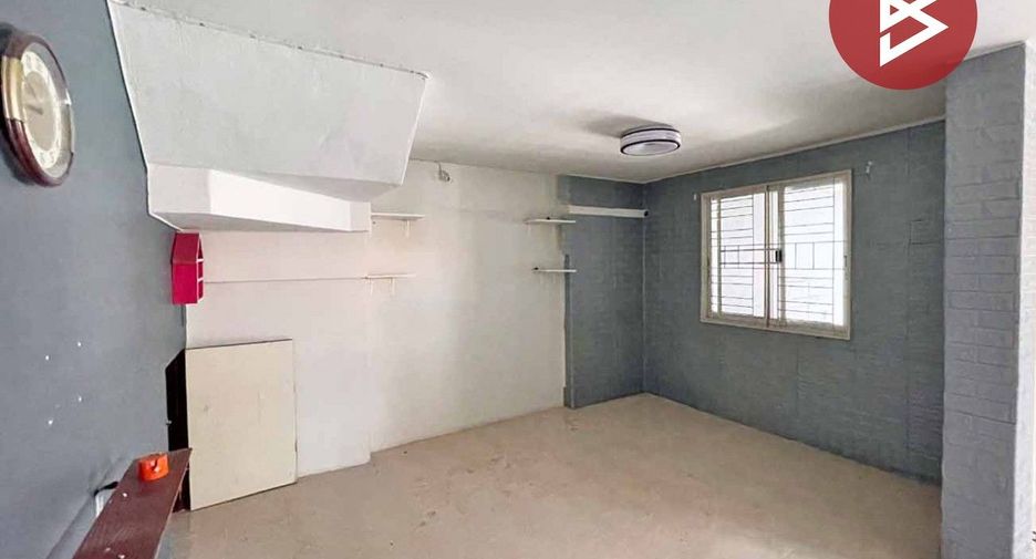 À vendre 3 chambres maison de ville à Bang Len, Nakhon Pathom
