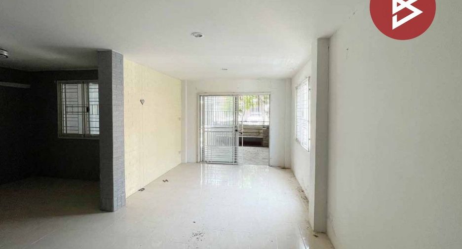 À vendre 3 chambres maison de ville à Bang Len, Nakhon Pathom