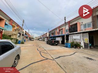 For sale 3 bedrooms townhouse in Bang Len, Nakhon Pathom