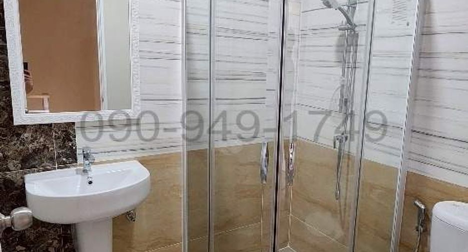 For rent 3 bedrooms townhouse in Bang Khae, Bangkok
