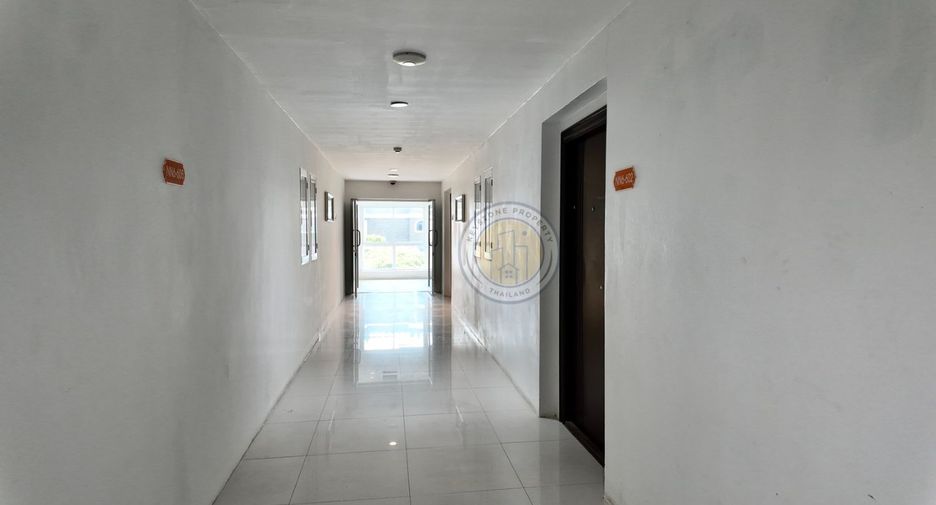 For sale 3 bedrooms condo in Pratumnak, Pattaya