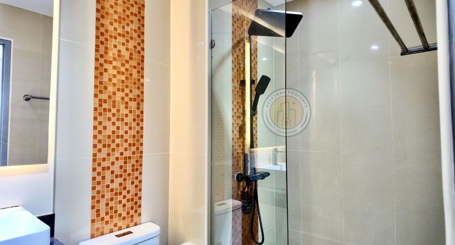 For sale 3 bedrooms condo in Pratumnak, Pattaya