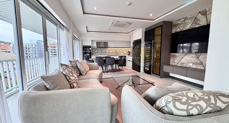 For sale 3 bedrooms condo in Pratumnak, Pattaya