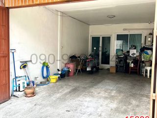 For rent 2 ベッドルーム townhouse in Lat Phrao, Bangkok