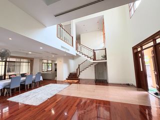ขาย 4 ห้องนอน บ้านเดี่ยว ใน วัฒนา, กรุงเทพฯ
