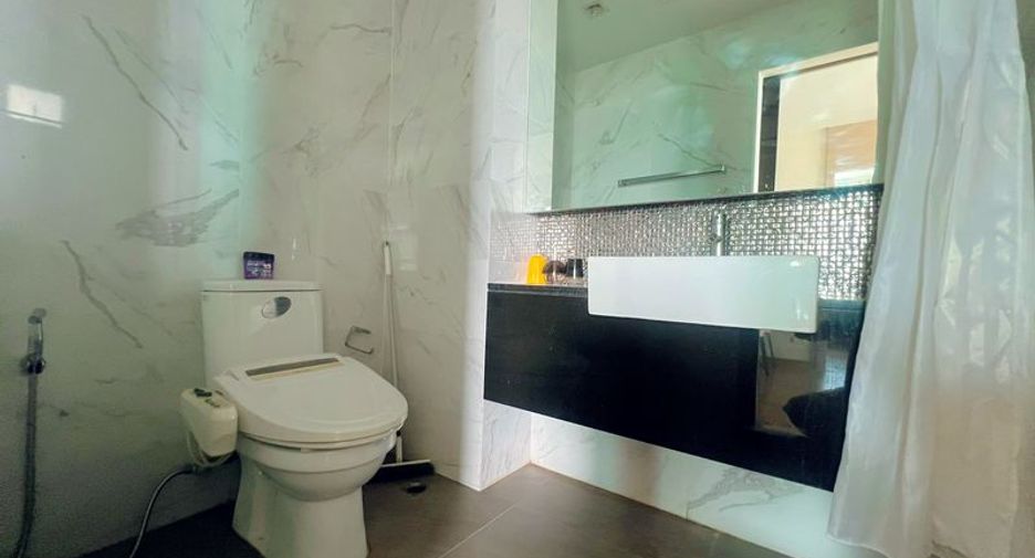 Wohnung zur Miete und zum Kauf mit 2 Zimmer in Si Racha, Chonburi