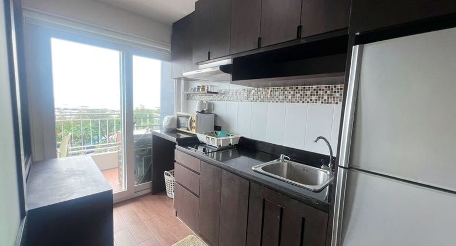 For rent and for sale 1 bed condo in Si Racha, Chonburi