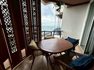 出售 3 卧室 公寓 在 Si Racha, Chon Buri