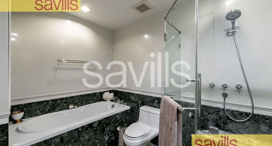 Condo en venta de 3 habitaciones en Sathon, Bangkok