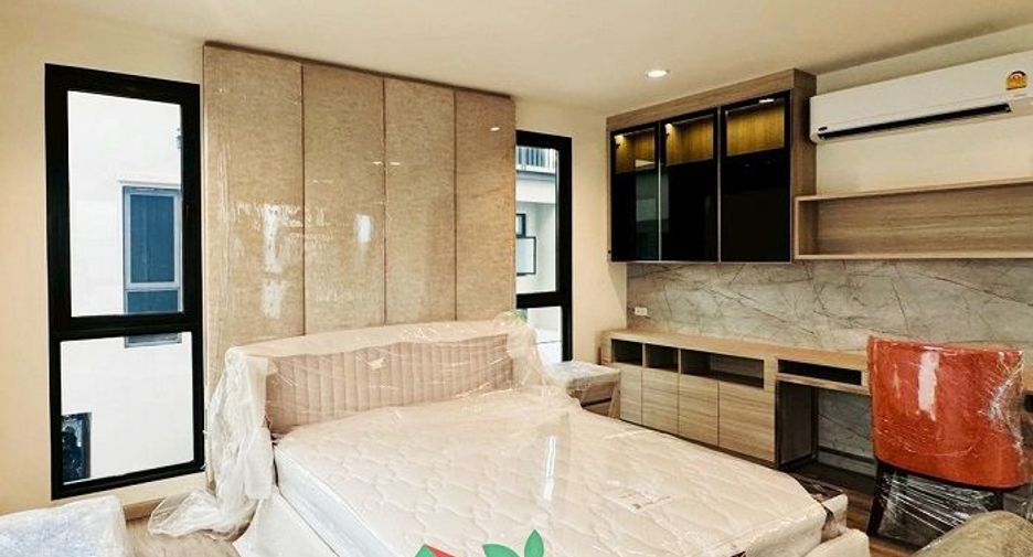 For sale 3 bedrooms house in Prawet, Bangkok