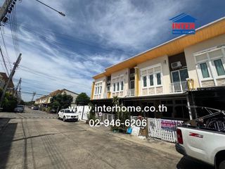 For sale 3 bedrooms townhouse in Lat Krabang, Bangkok