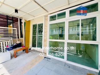 For sale 3 bedrooms townhouse in Lat Krabang, Bangkok