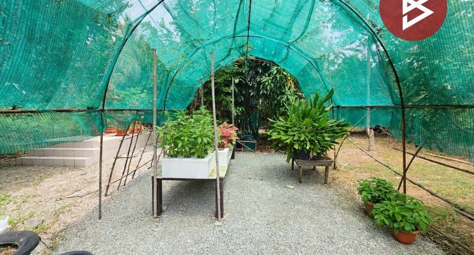 出售 3 卧室 独立屋 在 Ban Bueng, Chon Buri