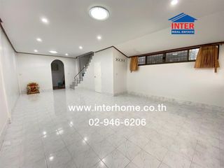 For sale 3 ベッドルーム townhouse in Chom Thong, Bangkok