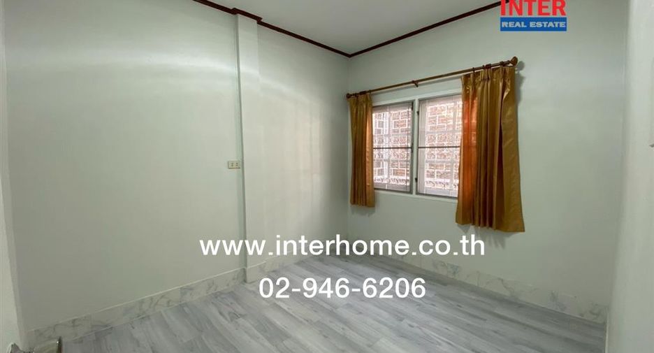 Reihenhaus zum Kauf mit 3 Zimmer in Chom Thong, Bangkok