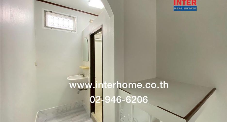Reihenhaus zum Kauf mit 3 Zimmer in Chom Thong, Bangkok