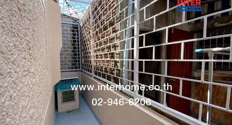 Reihenhaus zum Kauf mit 3 Zimmer in Chom Thong, Bangkok
