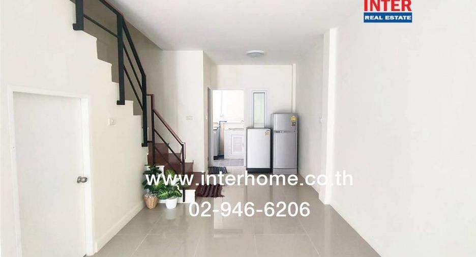 For sale 2 bedrooms townhouse in Lat Lum Kaeo, Pathum Thani