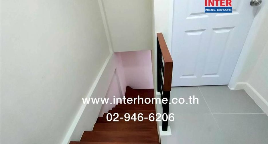 For sale 2 bedrooms townhouse in Lat Lum Kaeo, Pathum Thani