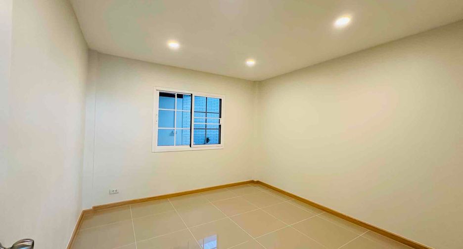 ขาย 3 ห้องนอน บ้านเดี่ยว ใน เมืองปทุมธานี, ปทุมธานี
