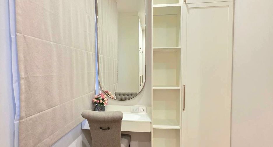 Haus zur Miete mit 4 Zimmer in Bang Kapi, Bangkok