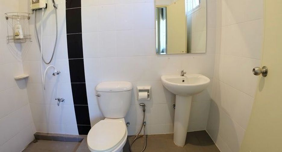 Продажа 4 спальни дом в Phrao, Чианг Маи