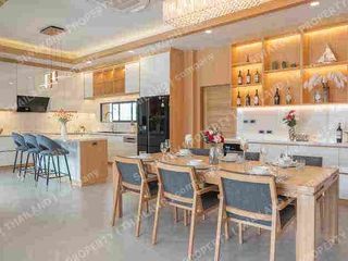 For rent and for sale 5 bedrooms villa in Bang Lamung, Chonburi