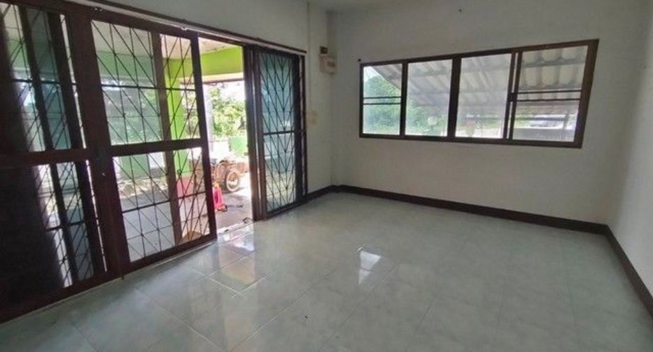 For sale 1 bed house in Mueang Lamphun, Lamphun