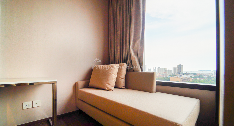 For sale studio condo in Bang Lamung, Chonburi